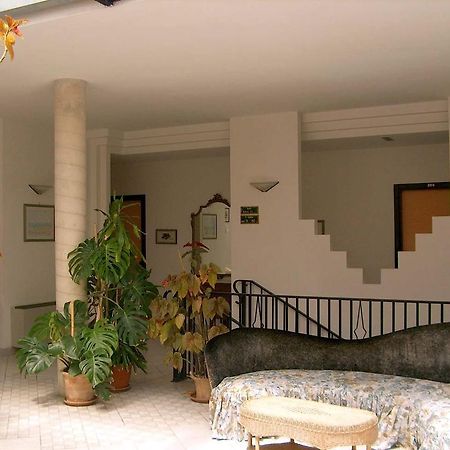 Hotel Piccolo Paradiso Di Rodi Garganico Exterior photo