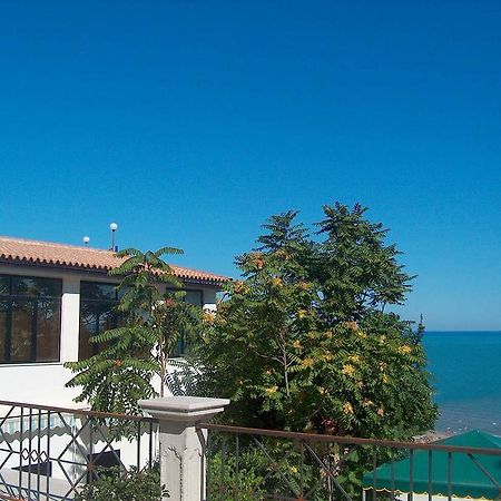 Hotel Piccolo Paradiso Di Rodi Garganico Exterior photo